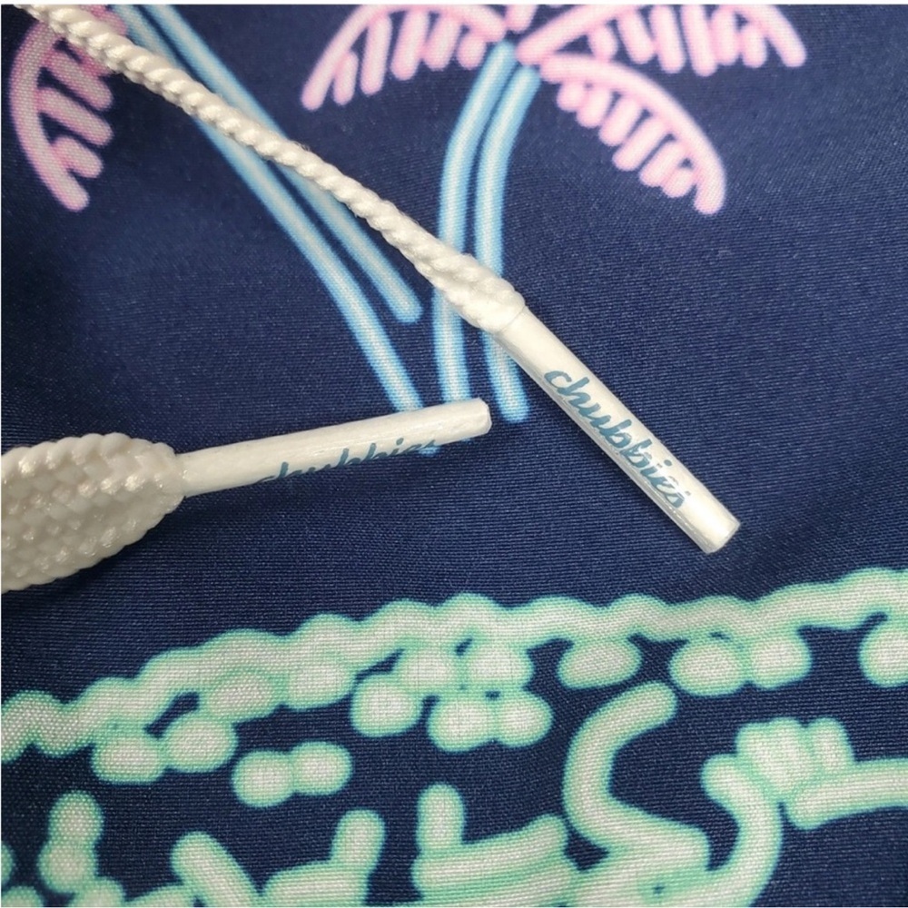 Chubbies Men’s Swim Trunks, Size Medium “Neon Glades Alligator” Style - Picture 3 of 5